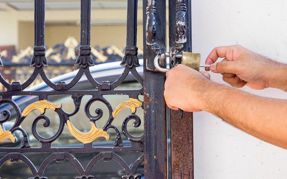 serrure porte garage basculante Juvisy-sur-Orge